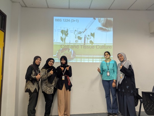 Dokumentasi Namira di UNISEL