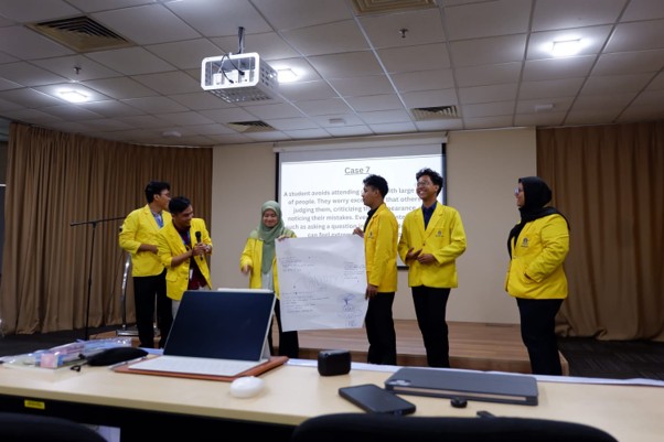 Diskusi Kasus